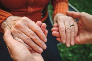 How to Keep Dementia Patients From Wandering: A Complete Caregiver Guide